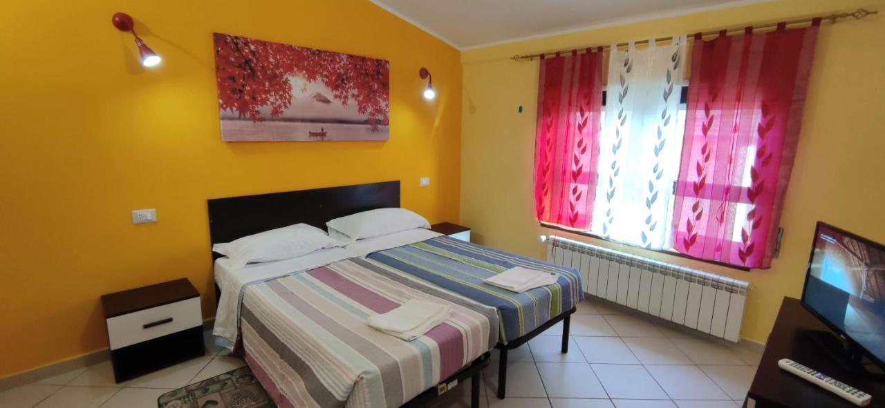Complesso Turistico Aurora - Appartamenti Poggio Picenze Luaran gambar