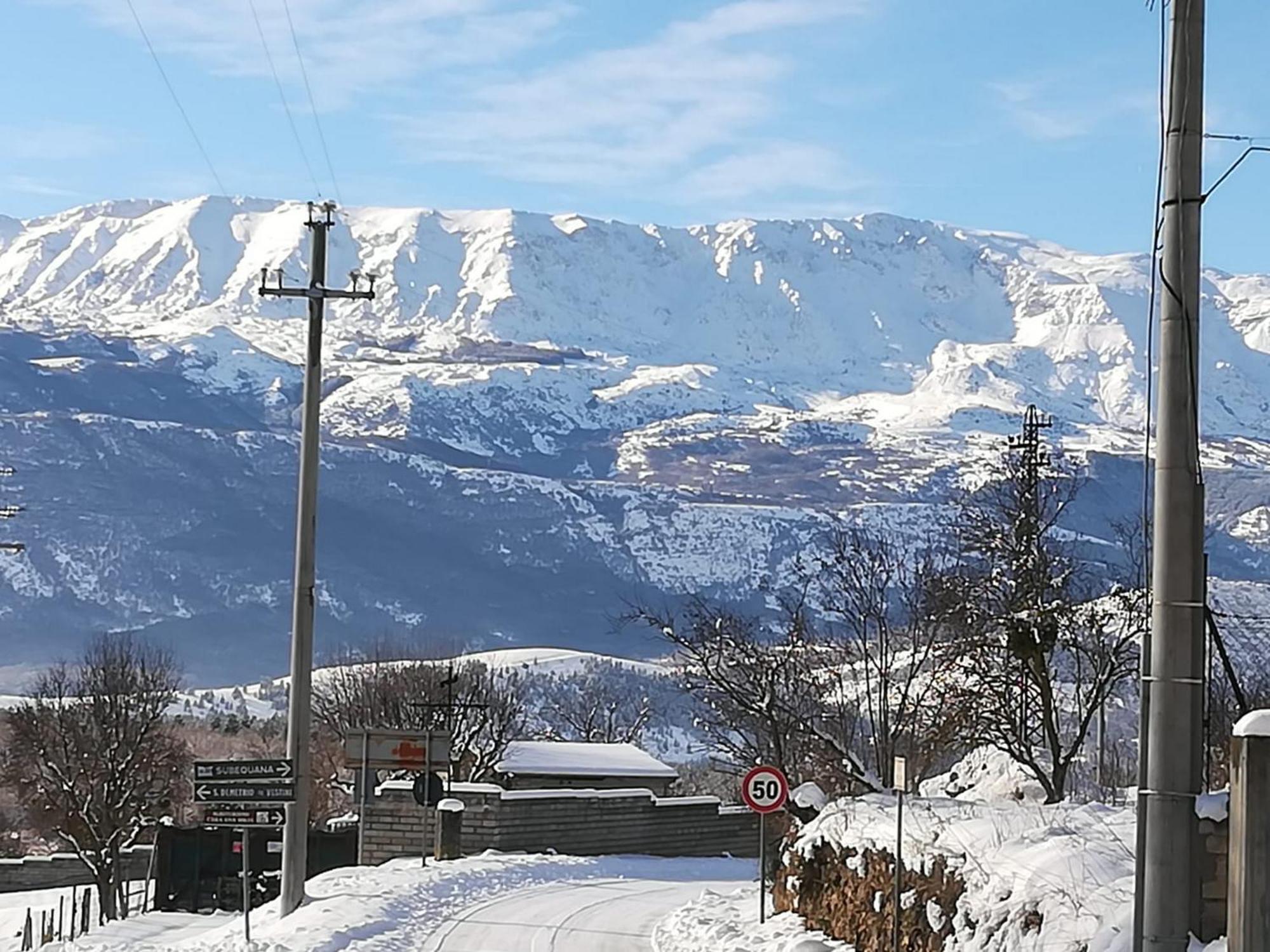 Complesso Turistico Aurora - Appartamenti Poggio Picenze Luaran gambar