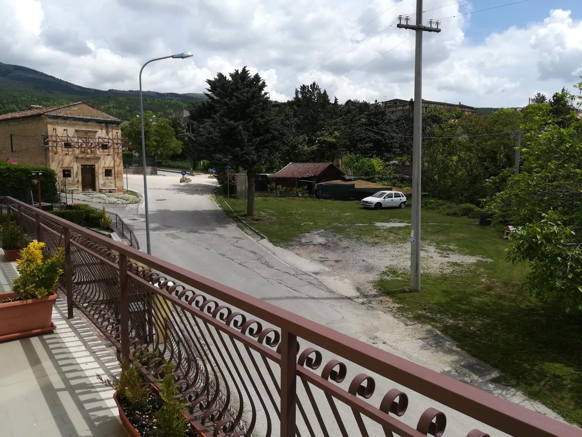 Complesso Turistico Aurora - Appartamenti Poggio Picenze Luaran gambar